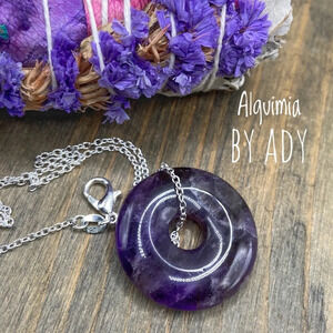 Alquimia Purple Pendant Necklace